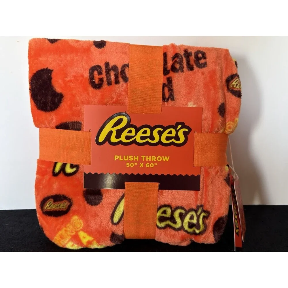 Reese’s Peanut Butter Cups Plush Throw Blanket 50x60 Hershey Licensed